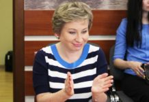 «Я остаюсь членом команды Президента, партии «Единая Россия» и Артура Парфенчикова» Вице-премьер Карелии Лариса Подсадник. Фото: Сергей Мятухин