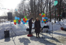 Слабунову задержали в Москве за «незаконную агитацию» Эмилия Слабунова на митинге в Останкино. Фото: yabloko.ru