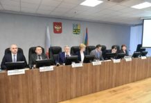ЗАПОЗДАЛОЕ ПРИЗНАНИЕ ГУБЕРНАТОРА ПАРФЕНЧИКОВА