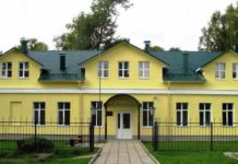 Запеканка из просроченного творога. Суд оштрафовал компанию, кормившую отравившихся детей в Олонце, на 200 тысяч рублей