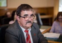 «Прошу вмешаться для решения проблем по существу»
