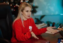Градоначальница на фронте гибридной войны