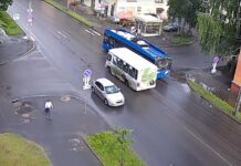 Инна Колыхматова обещает разобраться с перевозчиками